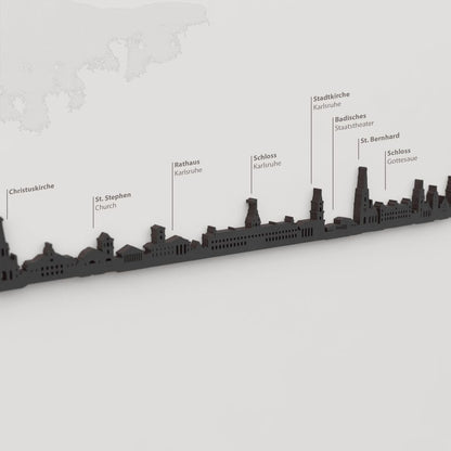 Skyline Karlsruhe – detalle del Schloss Gottesaue en madera negra.