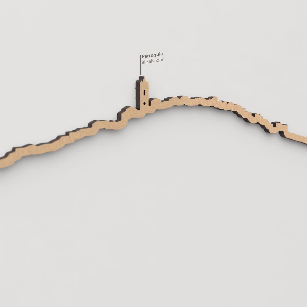 Detalle de la silueta de El Ballestar en madera marrón con vista de la iglesia.