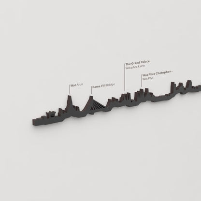 Skyline Bangkok – detalle de Wat Arun en madera negra.