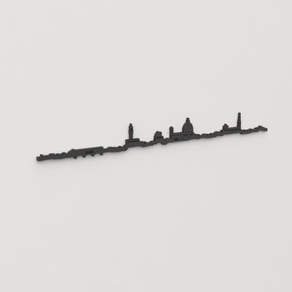 Vista en perspectiva de la silueta de Florencia en madera natural para decoración mural.