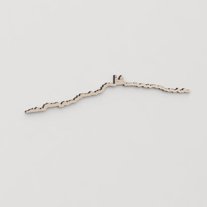 Idea de regalo original: la silueta del skyline de Altea en madera natural.