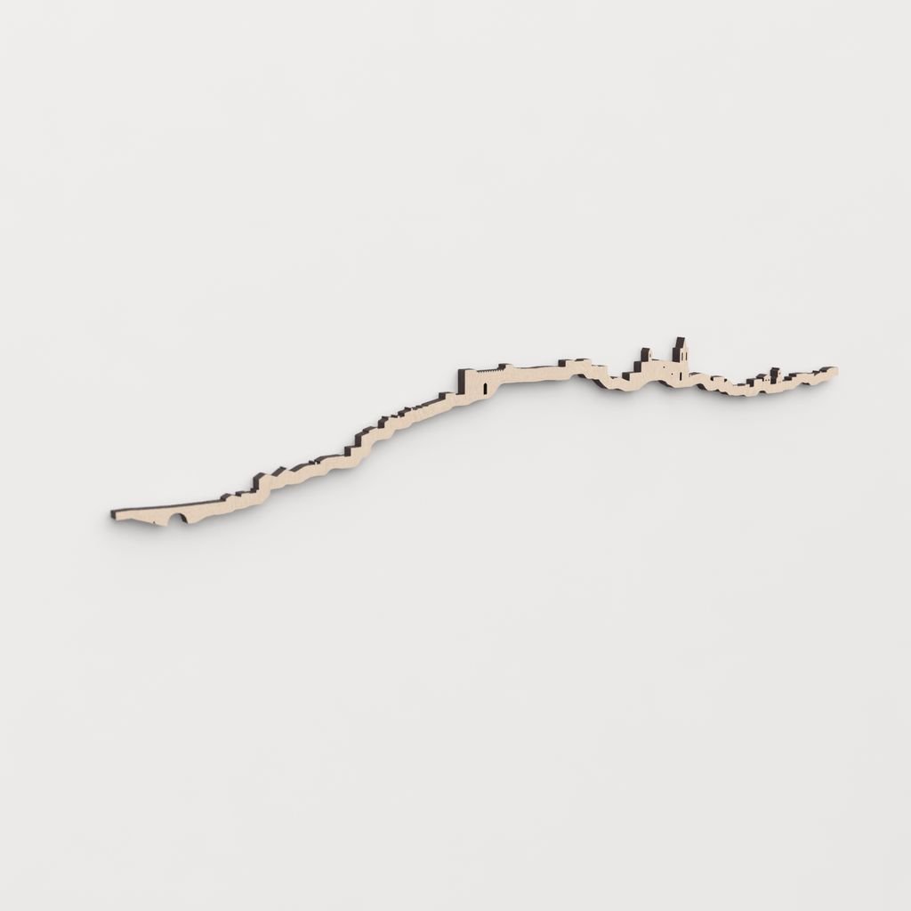 Idea de regalo original: la silueta del skyline de Aroche en madera natural.