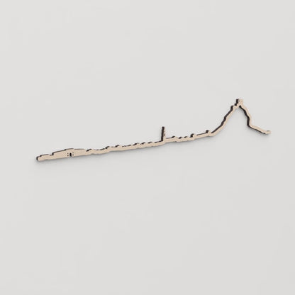 Regalo original: silueta skyline Belmez en madera natural.