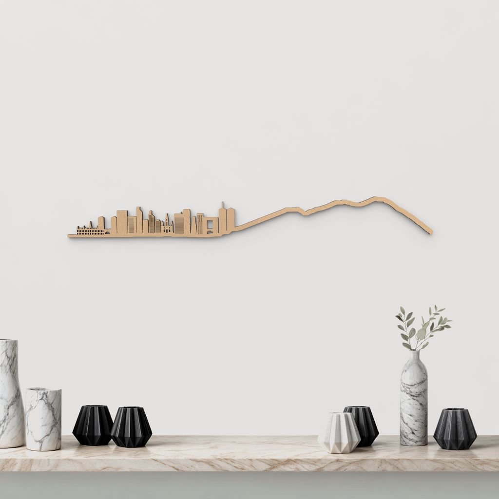Idea de regalo original: la silueta del skyline de Caracas en madera natural.