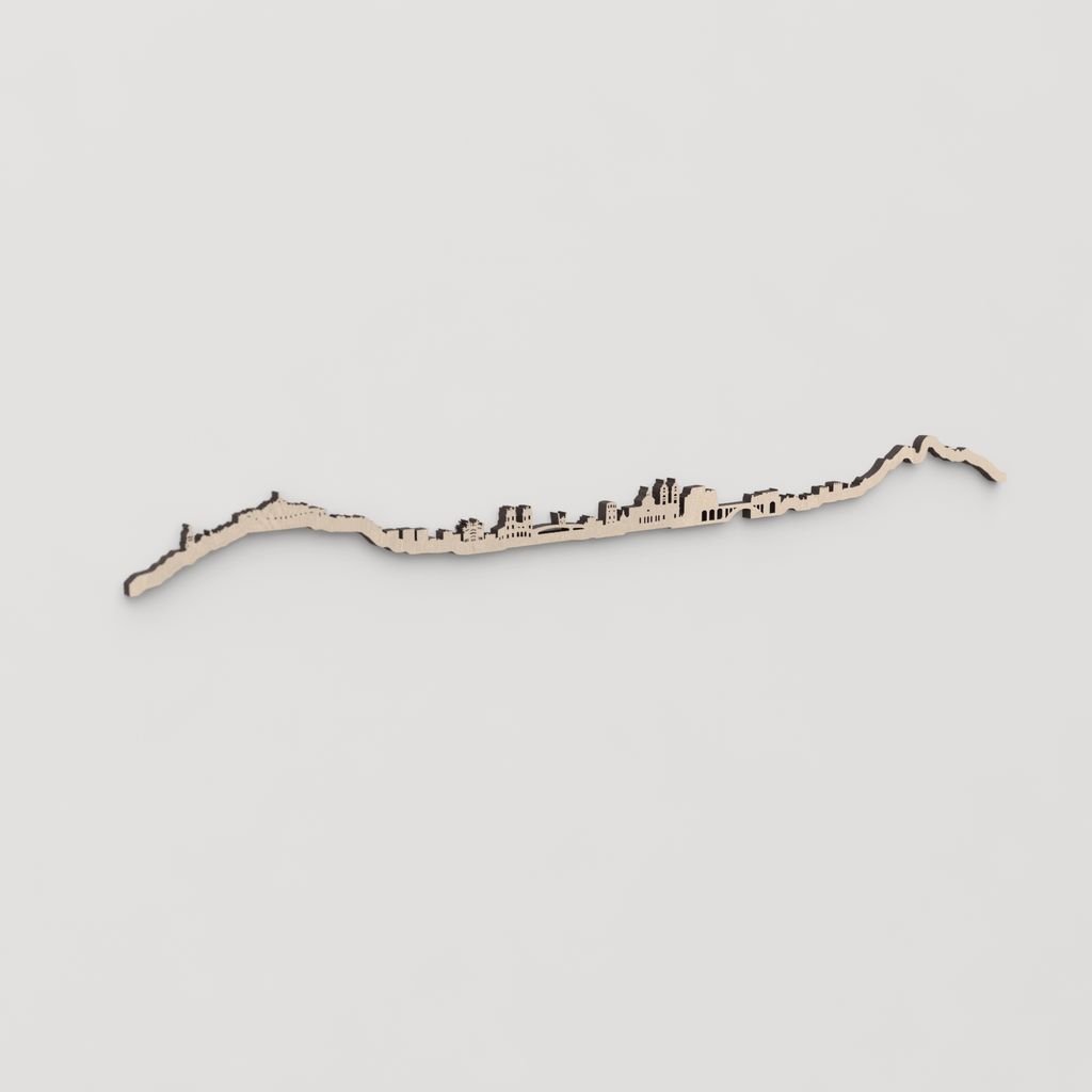 Regalo original: silueta skyline Ceuta en madera natural.