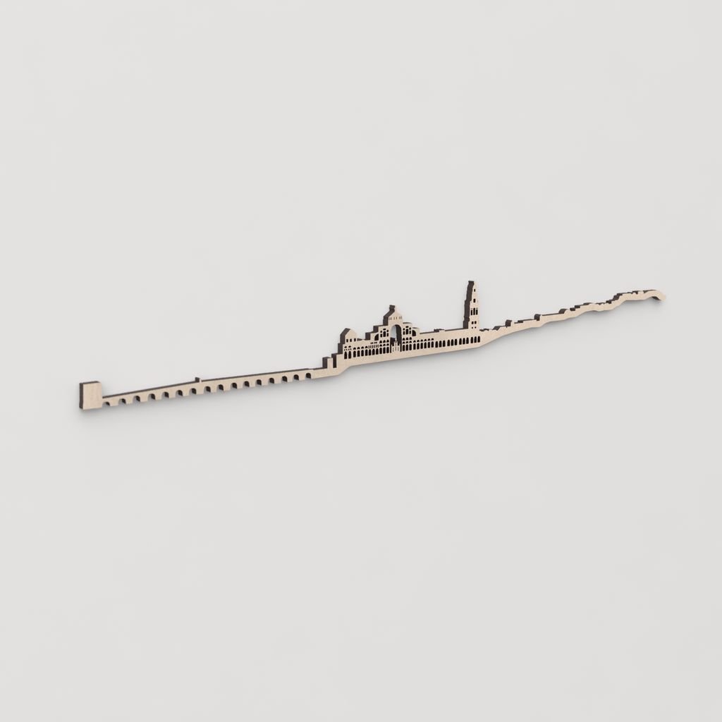 Idea de regalo original: skyline de Córdoba en madera natural para decorar el hogar.