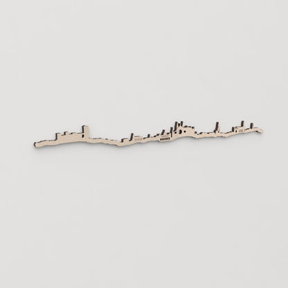 Regalo original: silueta skyline Palma en madera natural.