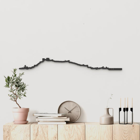 Silueta skyline de Almería en madera de color negro para decoración mural.