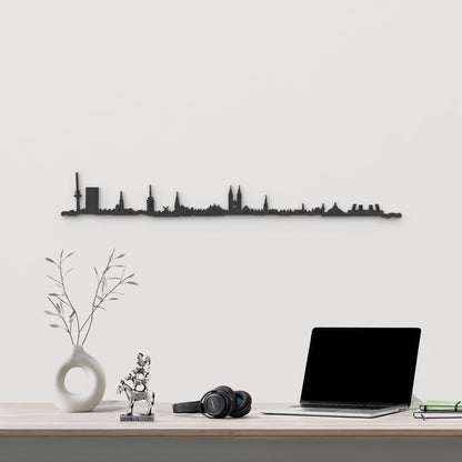 Silueta skyline de Bremen en madera de abedul color negro para decoración mural.