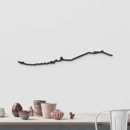 Silueta skyline de Cihuela en madera color negro para decoración mural.