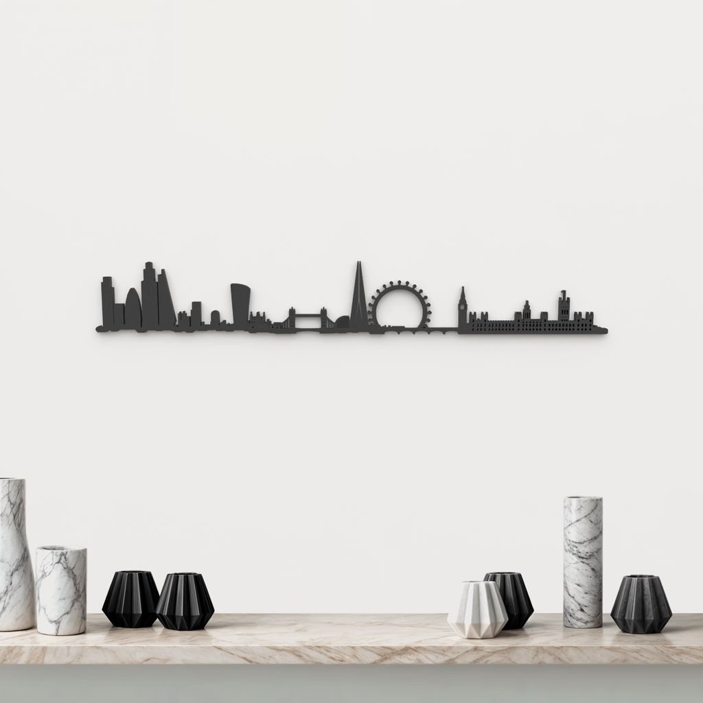 Silueta skyline de Londres en madera color negro para decoración mural.