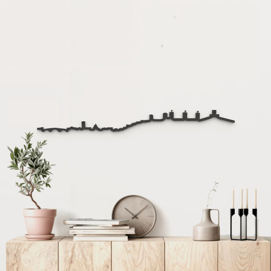 Silueta skyline de Molina de Aragón en madera color negro para decoración mural.