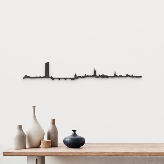 Silueta skyline de Sevilla en madera de abedul color negro para decoración mural.