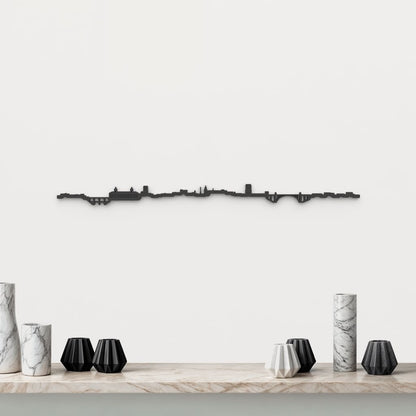 Silueta skyline de Teruel en madera de abedul color negro para decoración mural.