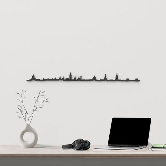 Skyline Alcalá de Henares de madera negra, silueta decorativa de pared.