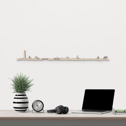 Silueta skyline de Avilés en madera de abedul natural para decoración mural.