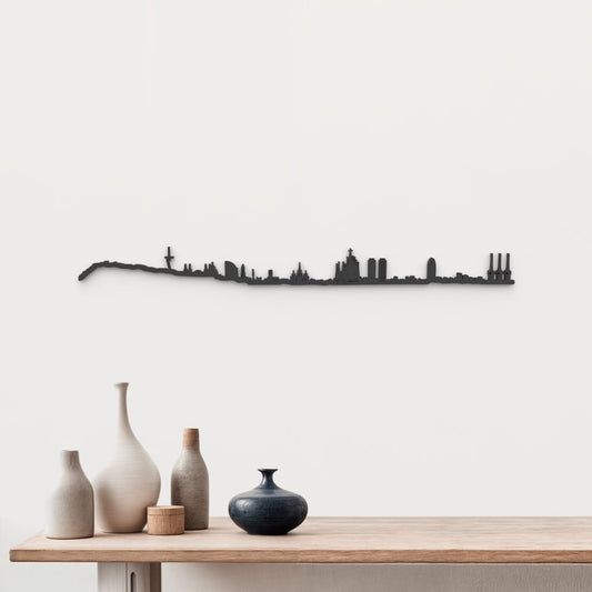 Skyline Barcelona de madera negra, silueta decorativa de pared