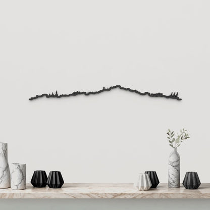 Skyline Cartagena de madera negra, silueta decorativa de pared.