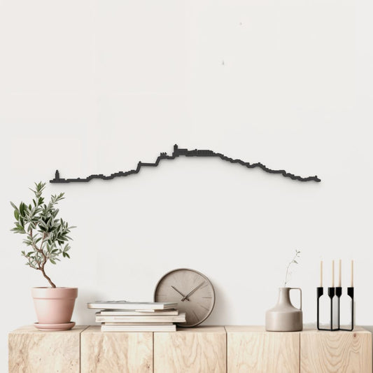 Skyline Ibiza de madera negra, silueta decorativa de pared.