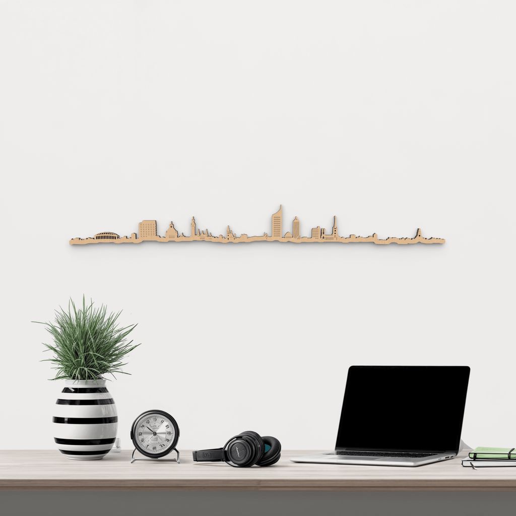 Skyline Leipzig de madera marrón para decoración de pared.