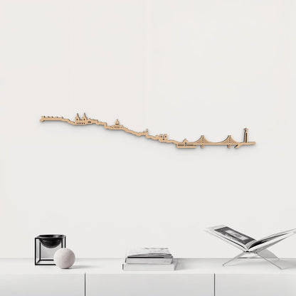Skyline Lisboa de madera marrón para decoración de pared.