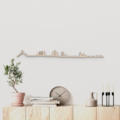Skyline Murcia en madera natural para decoración mural.