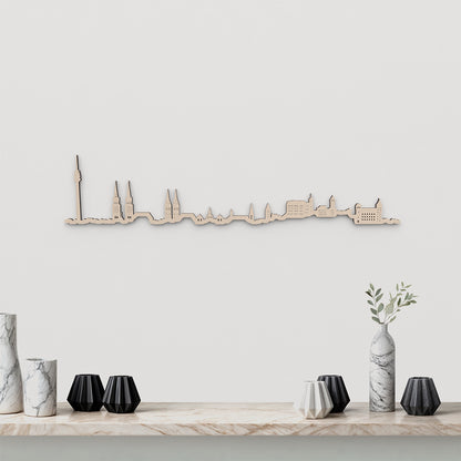 Skyline Nuremberg en madera natural para decoración mural.