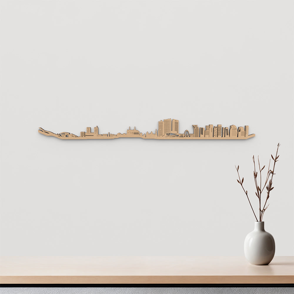 Skyline Oslo de madera marrón para decoración de pared.