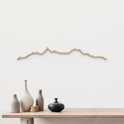 Skyline Pirineos de madera marrón para decoración de pared.