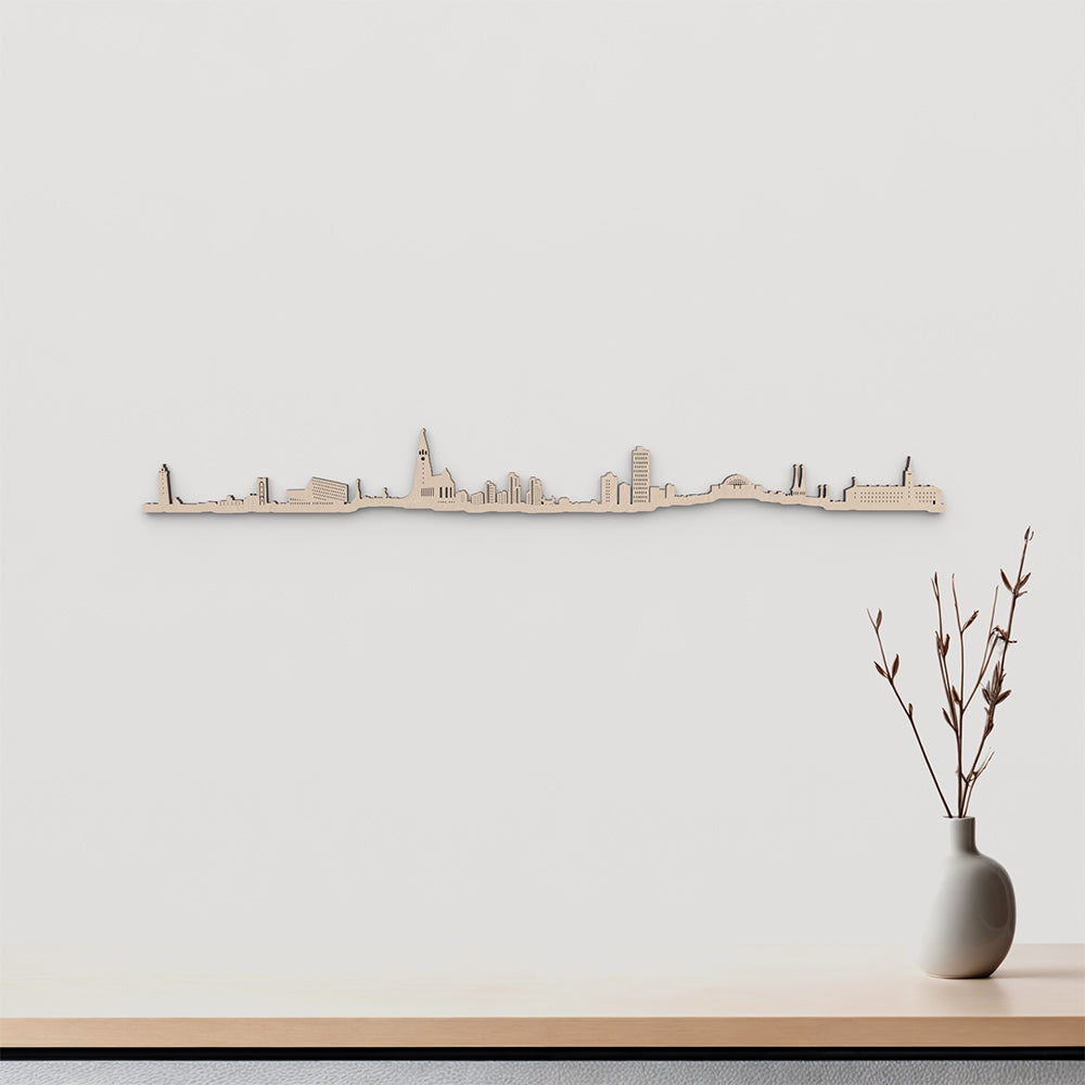 Skyline Reikiavik en madera natural para decoración mural.