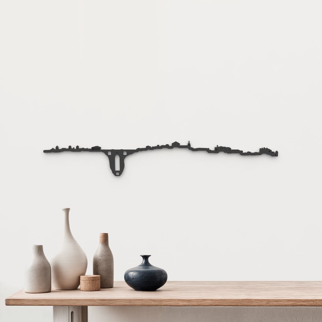 Skyline Ronda de madera negra, silueta decorativa de pared.