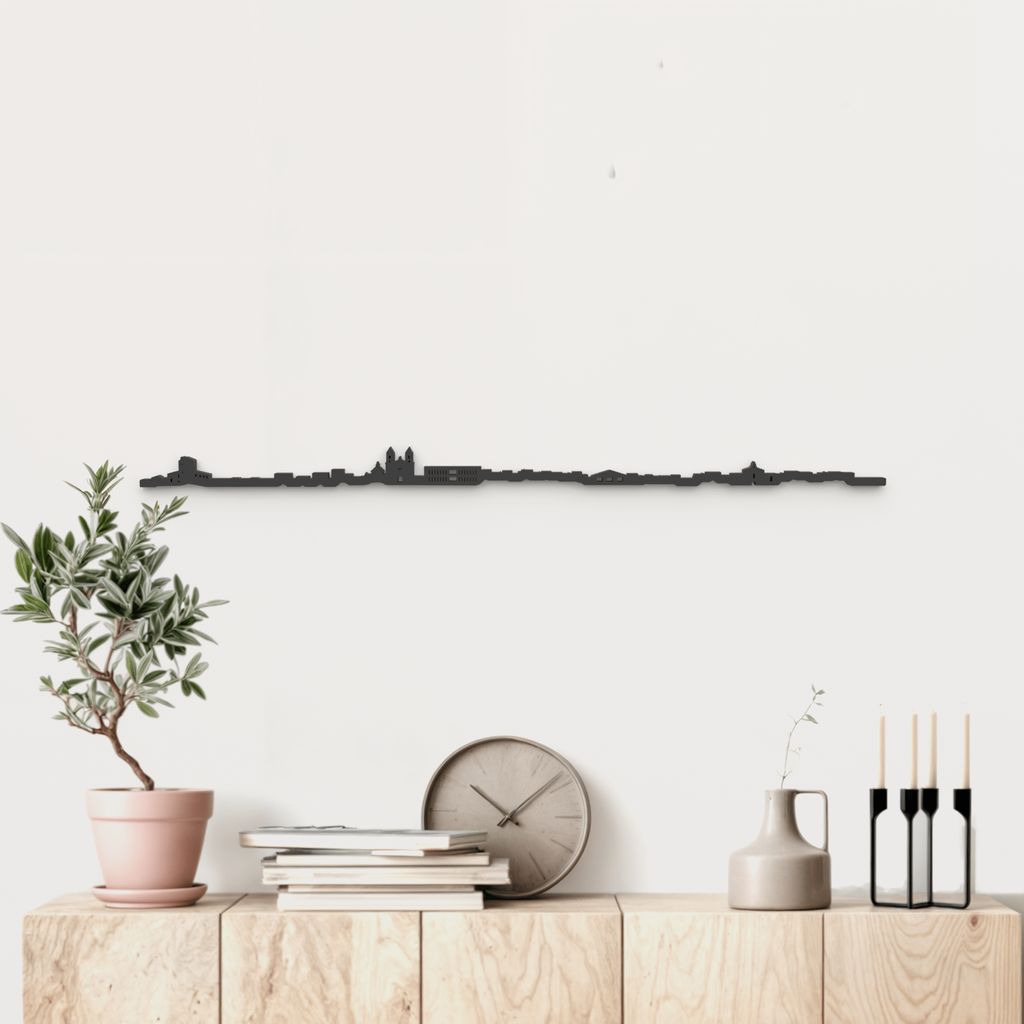 Skyline Sant Joan d’Alacant de madera negra, silueta decorativa de pared.