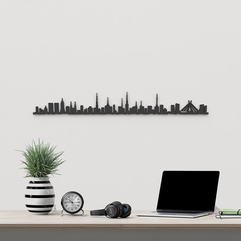Skyline São Paulo de madera negra, silueta decorativa de pared.