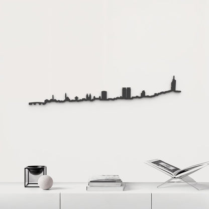 Skyline Sarajevo de madera negra, silueta decorativa de pared.