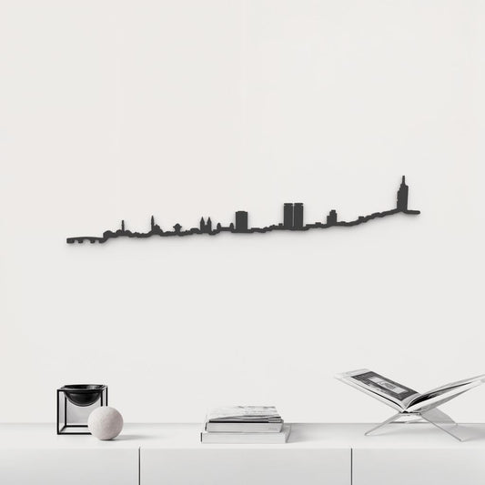 Skyline Sarajevo de madera negra, silueta decorativa de pared.