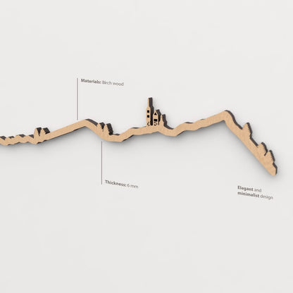 Textura de la madera marrón en el skyline Navacerrada.