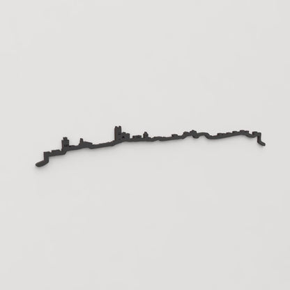 Perspectiva lateral del skyline Ávila en madera negra.