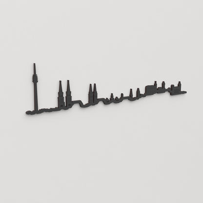 Perspectiva lateral del skyline Nuremberg en madera negra.