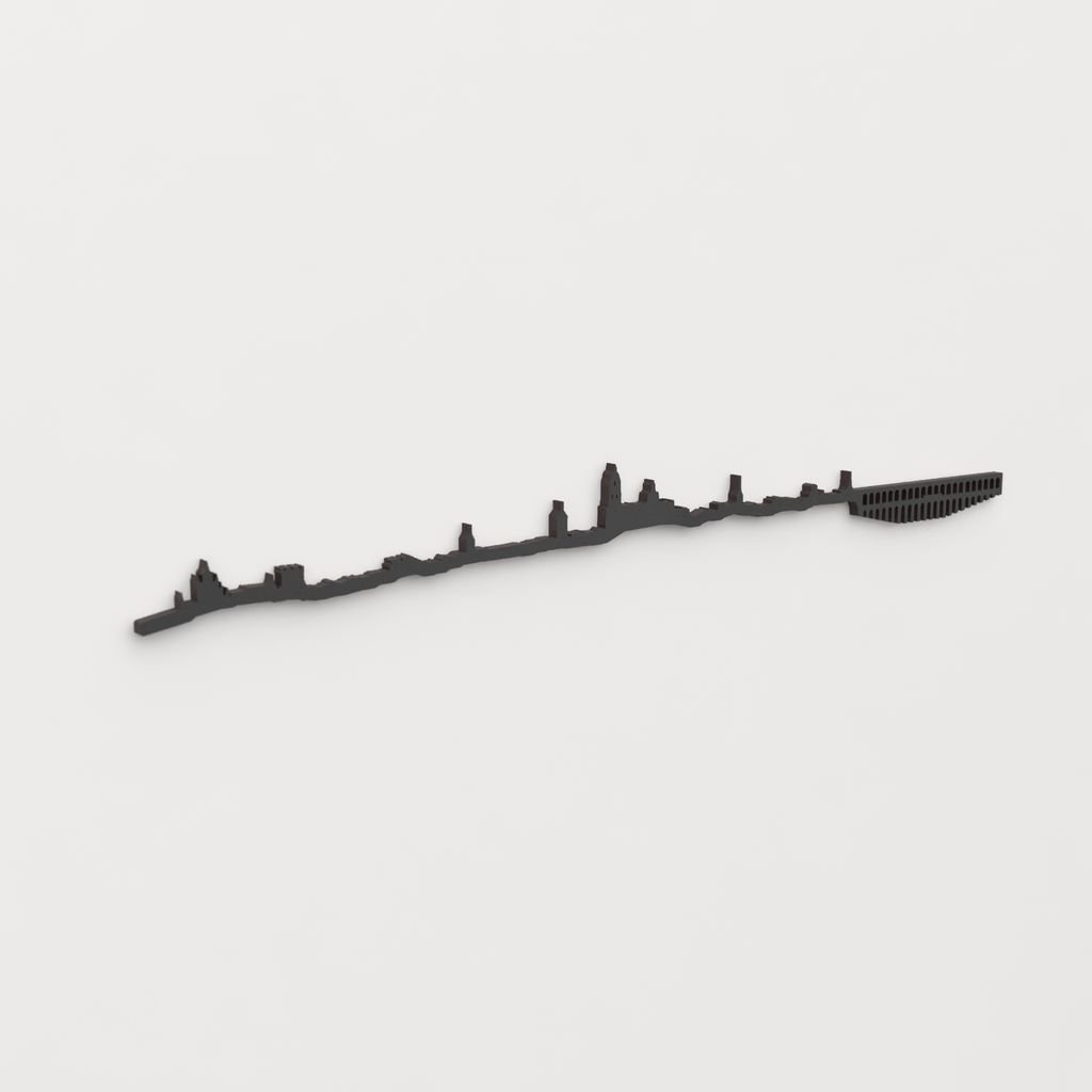 Vista en perspectiva de la silueta del skyline de Segovia en madera negra.