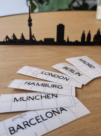 Todas tus ciudades con letras adhesivas skyline in wood - Skylinecity